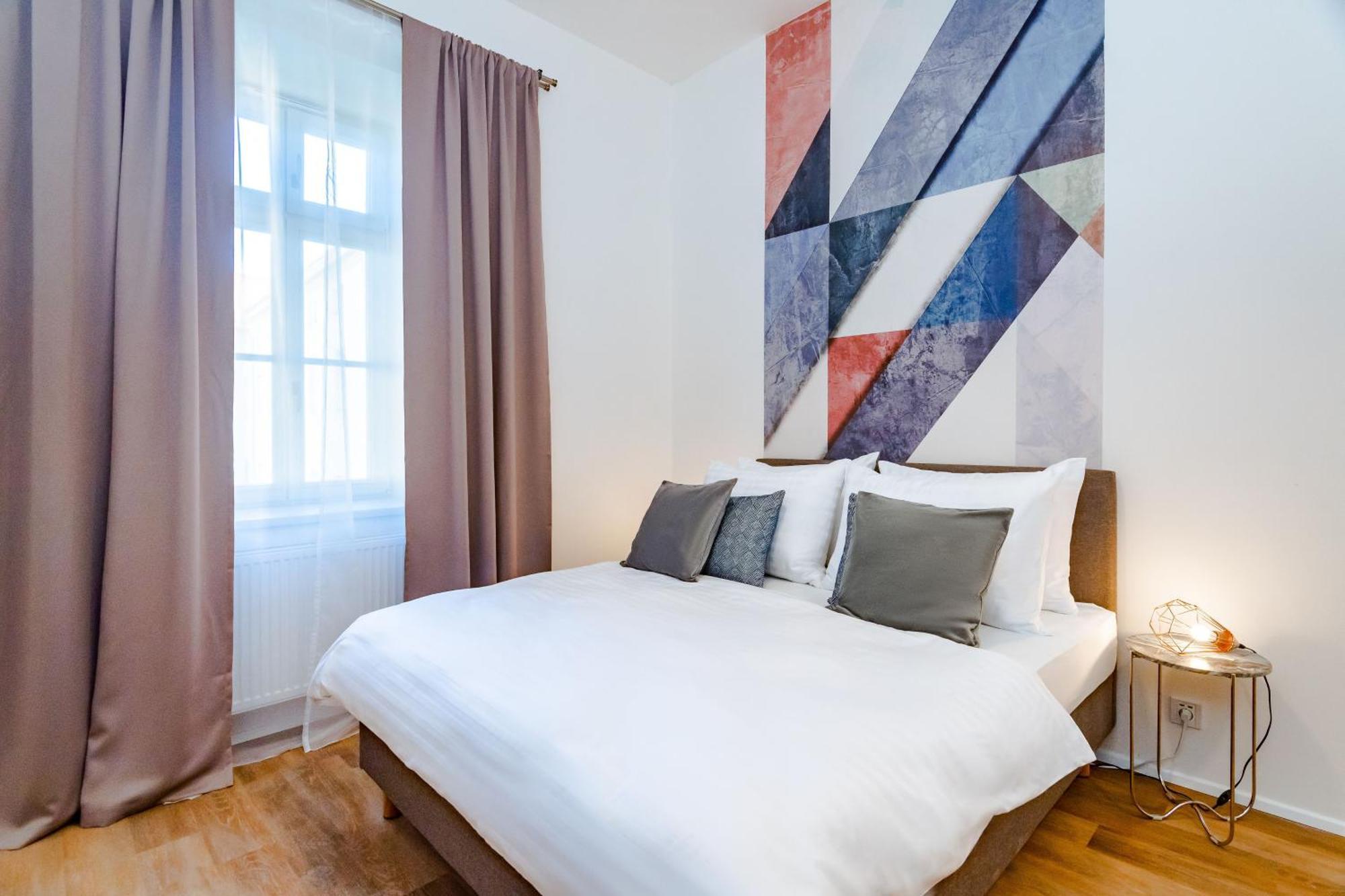 Seven Wishes Boutique Residence By Dwellfort Prague Exterior photo