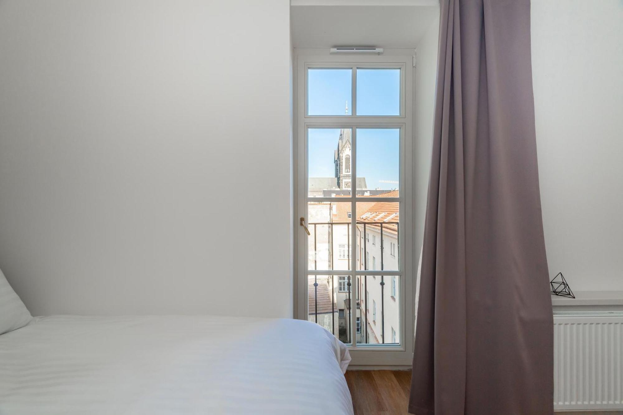 Seven Wishes Boutique Residence By Dwellfort Prague Room photo