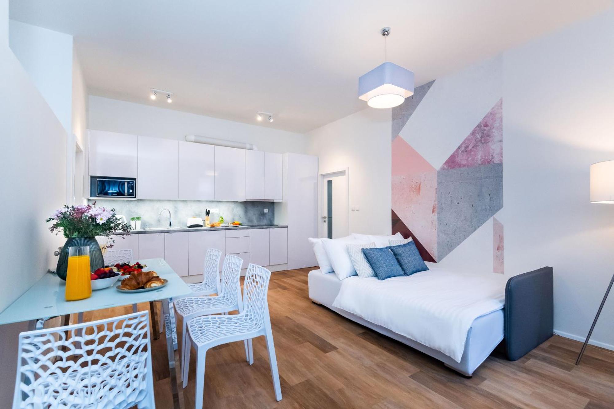 Seven Wishes Boutique Residence By Dwellfort Prague Room photo