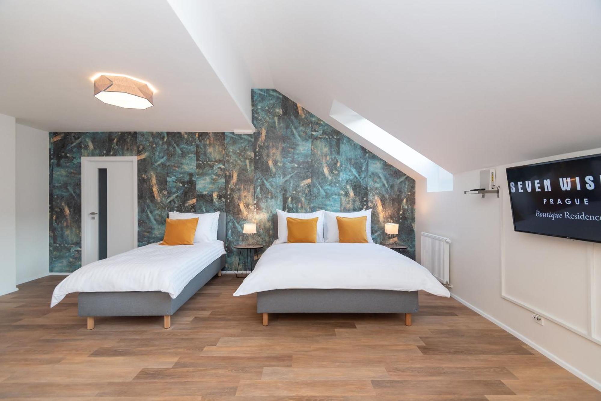 Seven Wishes Boutique Residence By Dwellfort Prague Room photo