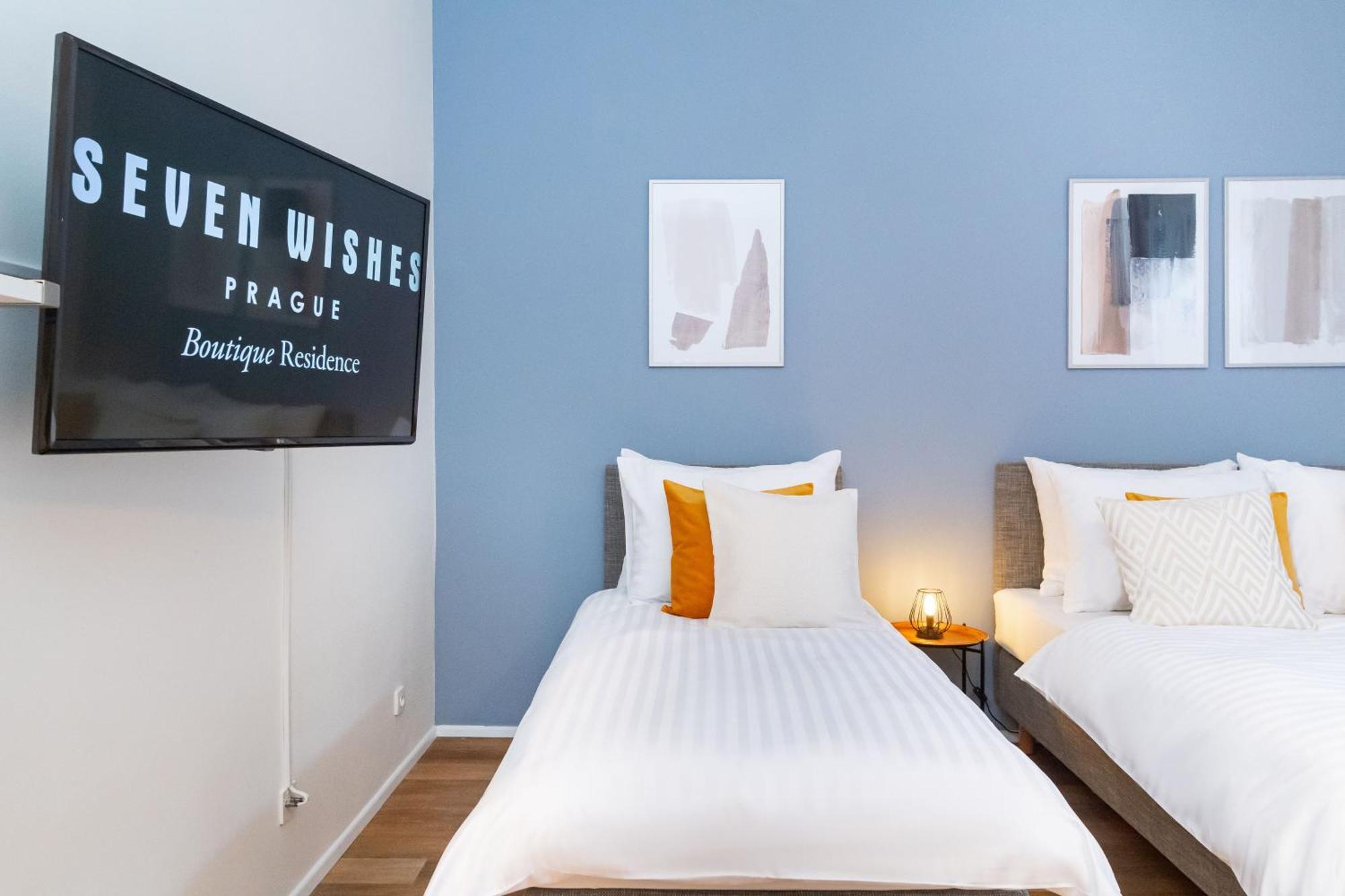 Seven Wishes Boutique Residence By Dwellfort Prague Room photo