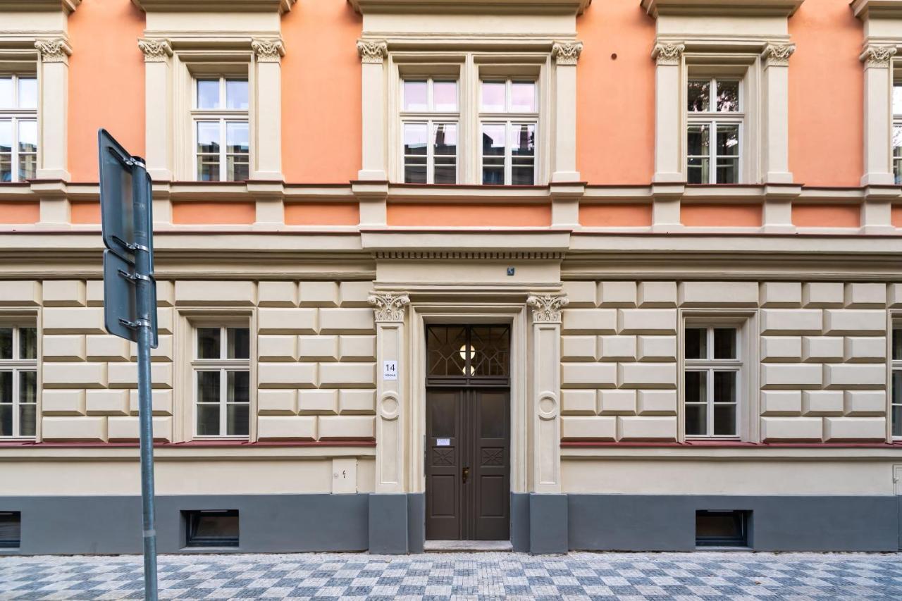 Seven Wishes Boutique Residence By Dwellfort Prague Exterior photo